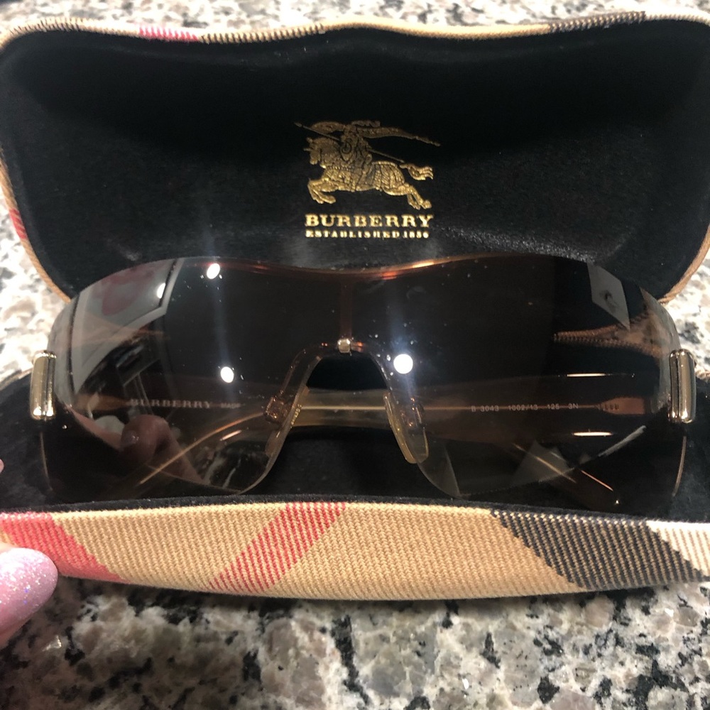 Authentic Burberry Sunglasses with Case